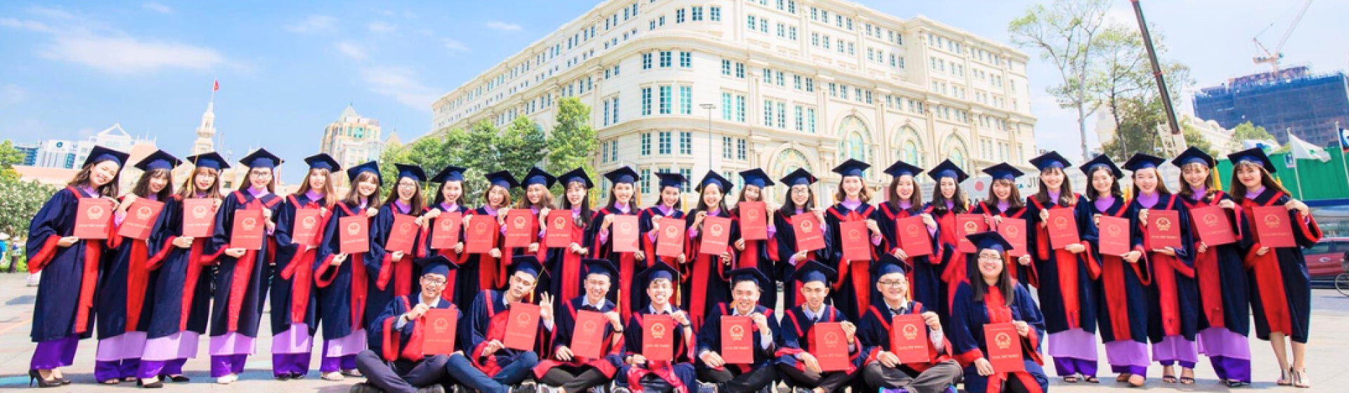 Sinh viên Khoa Kinh tế Tài nguyên và Môi trường
