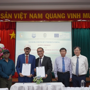 Trường ĐH Tài nguyên và Môi trường Tp. HCM