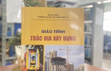 Tiếp nhận sách tặng từ PGS. TS. Lê Trung Chơn