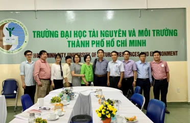 Hội đồng Khoa học thảo luận về việc điều chỉnh chương trình đào tạo