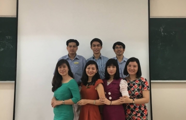 LỄ KẾT NẠP ĐẢNG VIÊN MỚI CHI BỘ KHOA LÝ LUẬN CHÍNH TRỊ 
