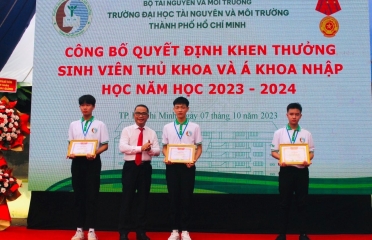 Thủ khoa ngành Công nghệ thông tin tuyển sinh năm 2023-2024