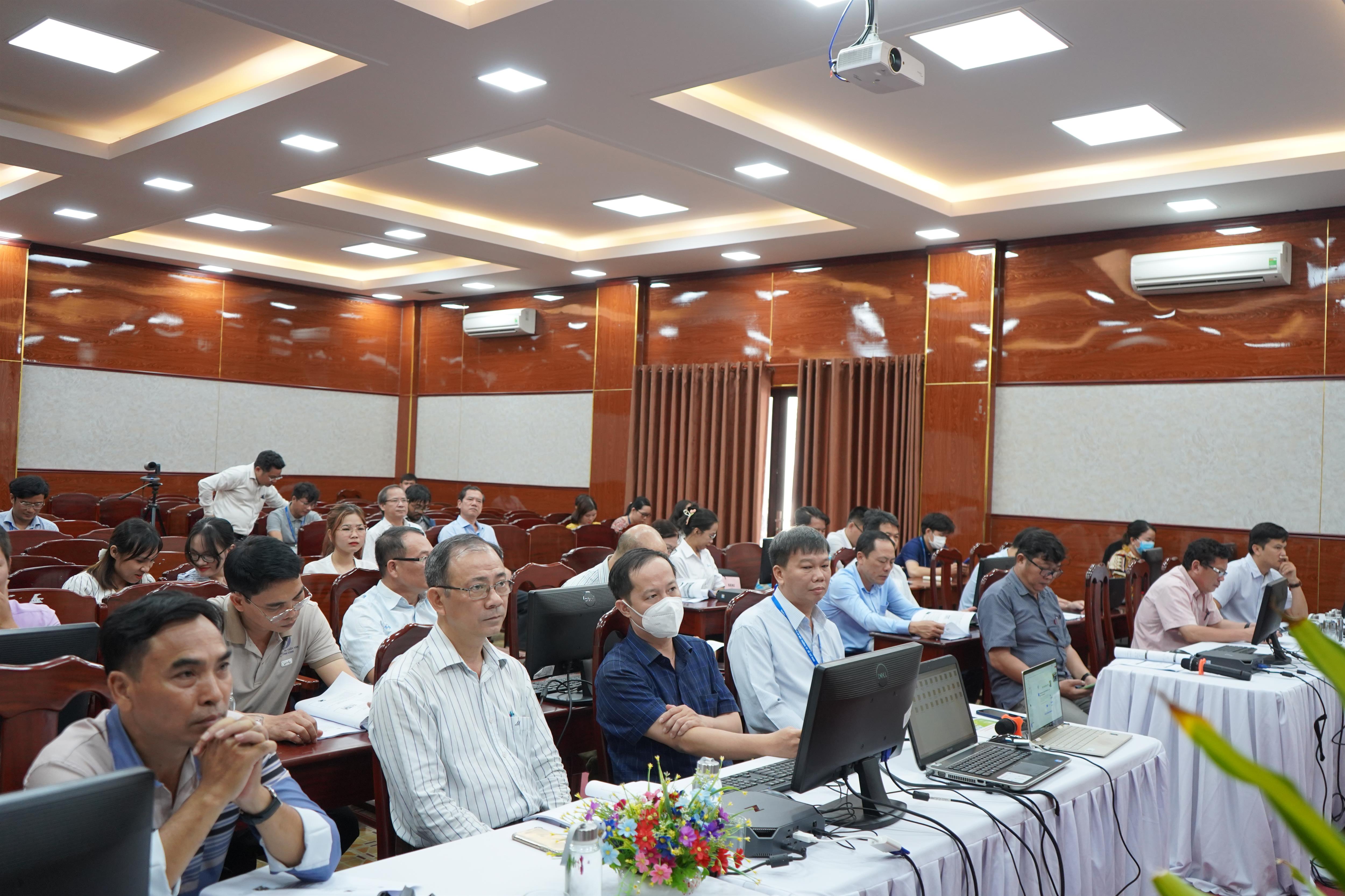 Trường ĐH Tài nguyên và Môi trường Tp. HCM