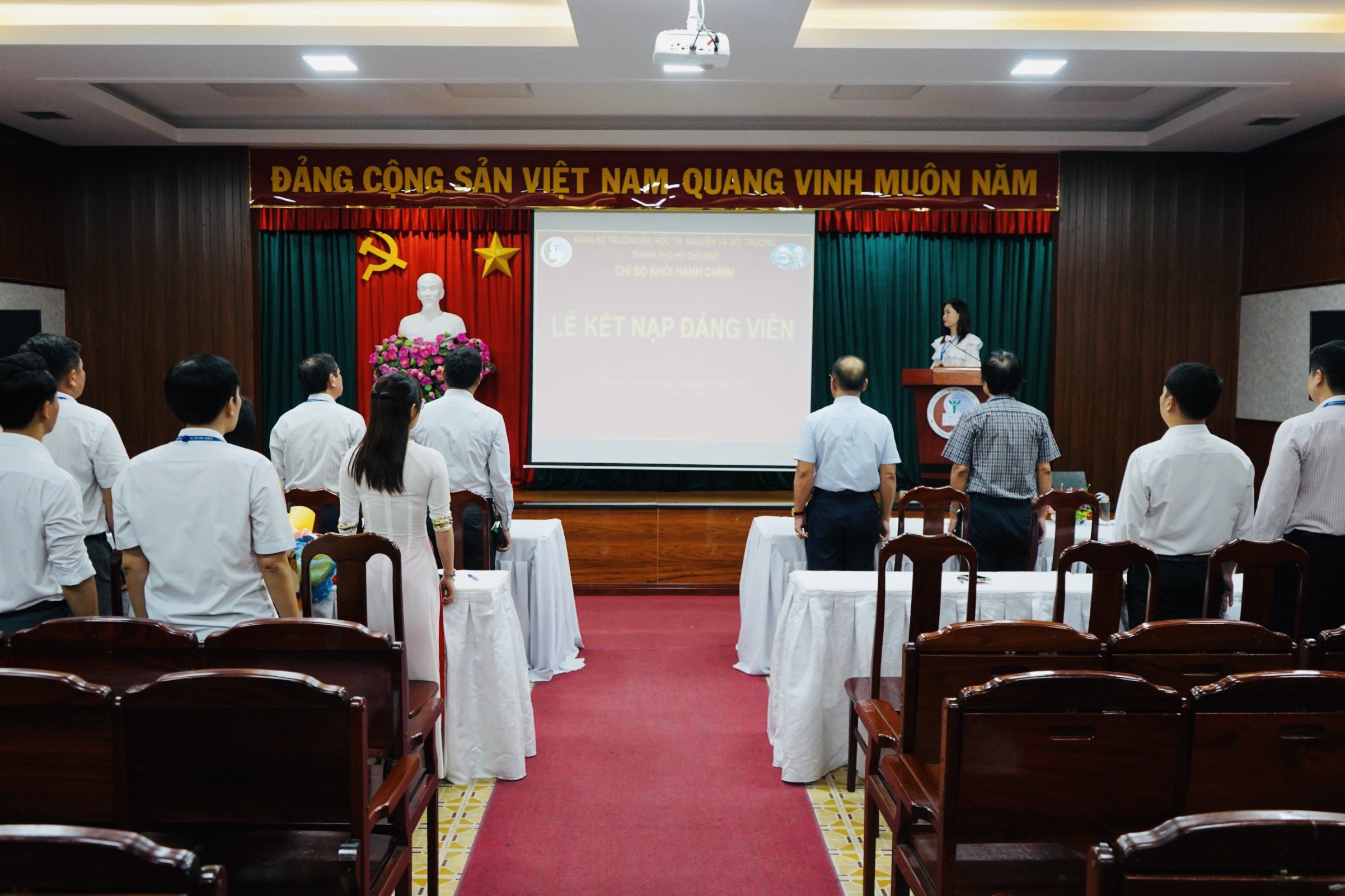 Trường ĐH Tài nguyên và Môi trường Tp. HCM